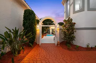 980 Bel Aire Dr W, Pembroke Pines, FL 33027 - Photo 58