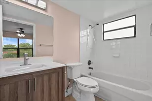 1524 Lake Crystal Dr, Royal Palm Beach, FL 33411 - Photo 12