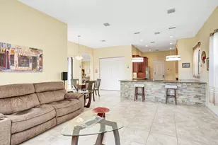 8541 NW 38th St, Cooper City, FL 33024 - Photo 18