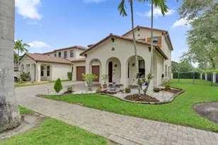 8541 NW 38th St, Cooper City, FL 33024 - Photo 1