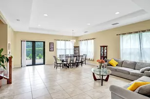 8541 NW 38th St, Cooper City, FL 33024 - Photo 6