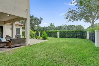 8541 NW 38th Street, Cooper City, FL 33024 - Photo 44