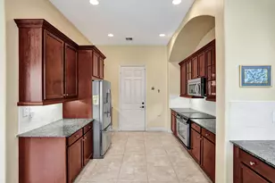 8541 NW 38th St, Cooper City, FL 33024 - Photo 16