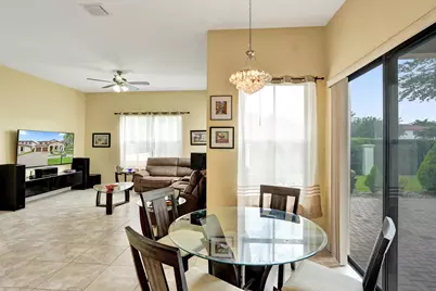 8541 NW 38th Street, Cooper City, FL 33024 - Photo 12