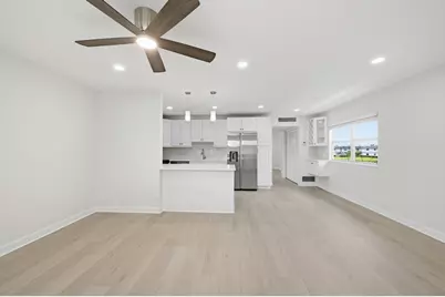 670 Monaco N, Delray Beach, FL 33446 - Photo 32