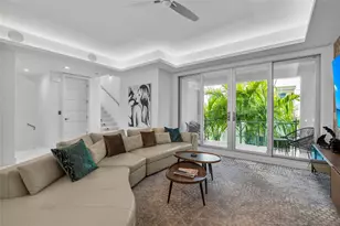 244 Garden Ct, Lauderdale by the Sea, FL 33308 - Photo 10