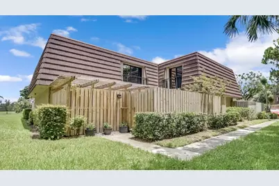121 1st Lane, Palm Beach Gardens, FL 33418 - Photo 16