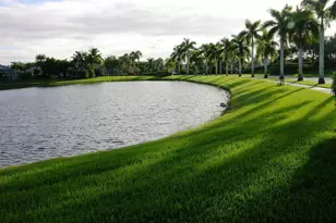 9635 Sandpiper Shores Way, West Palm Beach, FL 33411 - Photo 34