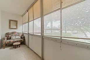 175 Suffolk E, Boca Raton, FL 33434 - Photo 16