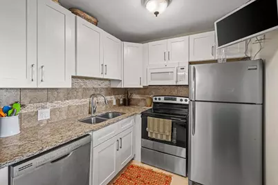 175 Suffolk E, Boca Raton, FL 33434 - Photo 1