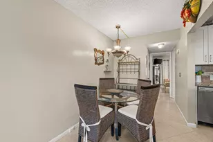 175 Suffolk E, Boca Raton, FL 33434 - Photo 8