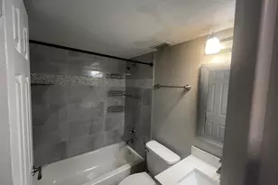 3901 36th Ct, West Palm Beach, FL 33407 - Photo 10