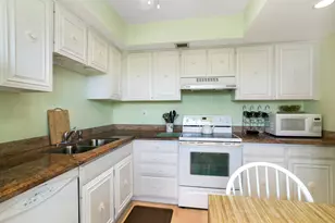 3000 Presidential Way, West Palm Beach, FL 33401 - Photo 4