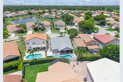 18242 Blue Lake Way, Boca Raton, FL 33498 - Photo 46