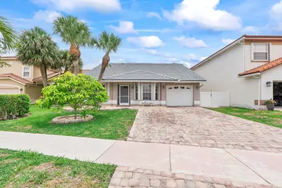 18242 Blue Lake Way, Boca Raton, FL 33498 - Photo 2