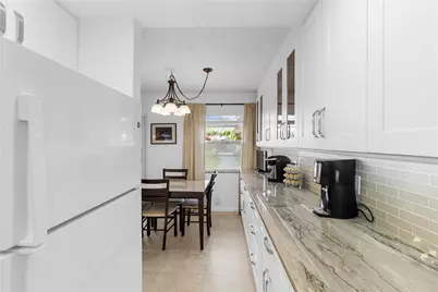 210 Oakridge N #210, Deerfield Beach, FL 33442 - Photo 6