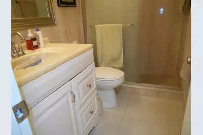 38 Leisure Boulevard, Pompano Beach, FL 33064 - Photo 12