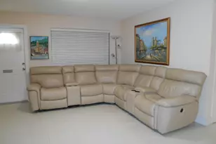 38 Leisure Blvd, Pompano Beach, FL 33064 - Photo 10