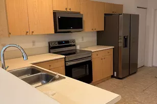 3906 Cherry Ln, Weston, FL 33332 - Photo 4