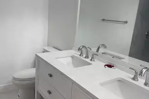 3906 Cherry Ln, Weston, FL 33332 - Photo 2