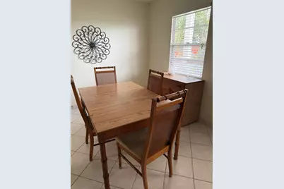 3037 Cornwall B, Boca Raton, FL 33434 - Photo 4