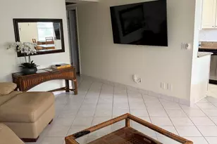 3037 Cornwall B, Boca Raton, FL 33434 - Photo 2