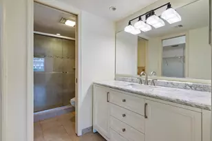 911 Gardenia Dr, Delray Beach, FL 33483 - Photo 14