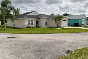 14151 Cisne Cir, Fort Pierce, FL 34951 - Photo 6