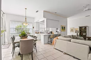 4766 Valencia Dr, Delray Beach, FL 33445 - Photo 4