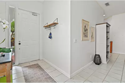 4766 Valencia Drive, Delray Beach, FL 33445 - Photo 18