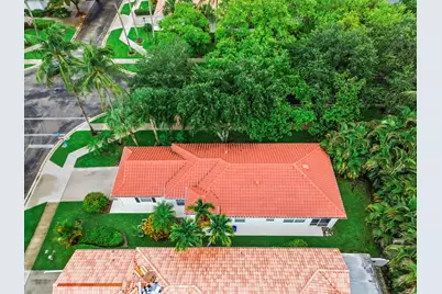 4766 Valencia Drive, Delray Beach, FL 33445 - Photo 32