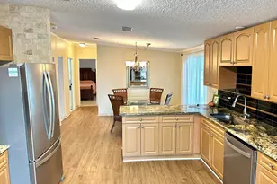 3409 Lake Overlook Pl, Lake Worth, FL 33462 - Photo 12