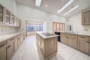 13406 Doubletree Cir, Wellington, FL 33414 - Photo 18