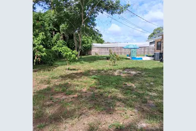 3303 S Avenue S, Fort Pierce, FL 34947 - Photo 2