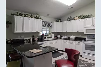 1036 18th Street SW, Vero Beach, FL 32962 - Photo 4