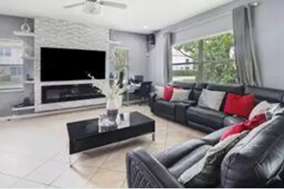 1075 Grove Park Circle, Boynton Beach, FL 33436 - Photo 4