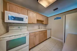 648 Eastwind Dr, North Palm Beach, FL 33408 - Photo 14