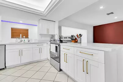 2200 N 47th Avenue, Hollywood, FL 33021 - Photo 6