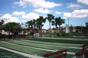 351 Lake Dora Dr, West Palm Beach, FL 33411 - Photo 34