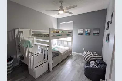 105 Half Moon Circle #F2, Hypoluxo, FL 33462 - Photo 12