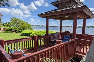 105 Half Moon Cir, Hypoluxo, FL 33462 - Photo 30