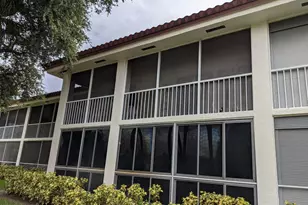 105 Half Moon Cir, Hypoluxo, FL 33462 - Photo 22
