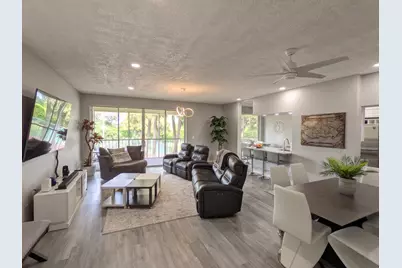 105 Half Moon Circle #F2, Hypoluxo, FL 33462 - Photo 1