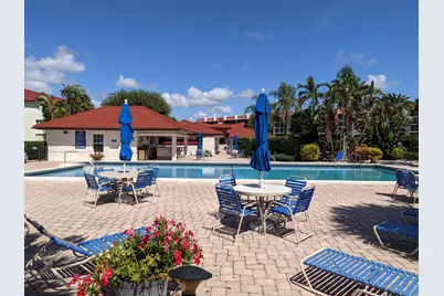 105 Half Moon Circle #F2, Hypoluxo, FL 33462 - Photo 32