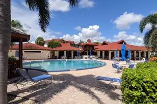 105 Half Moon Cir, Hypoluxo, FL 33462 - Photo 30