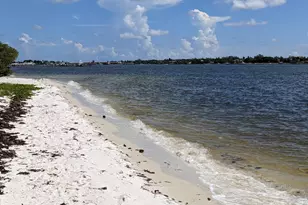 105 Half Moon Cir, Hypoluxo, FL 33462 - Photo 26