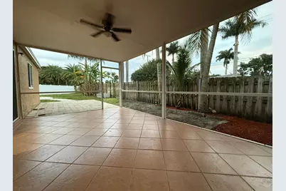9785 Ridge Creek Road, Boca Raton, FL 33496 - Photo 14
