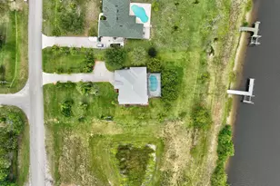 2704 SE Eagle Dr, Port Saint Lucie, FL 34984 - Photo 64