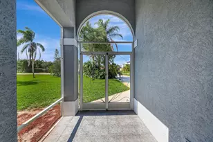 2704 SE Eagle Dr, Port Saint Lucie, FL 34984 - Photo 10