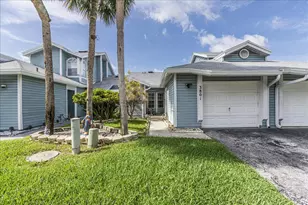 3801 Island Club Cir E, Lake Worth, FL 33462 - Photo 2